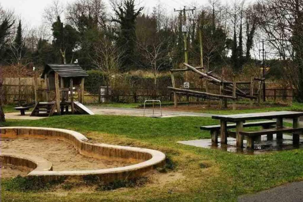 Glenmount Holiday home *
